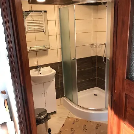 I U Piotra Kwatera prywatna Sromowce Niżne