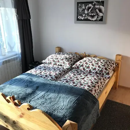 I U Piotra * Sromowce Niżne