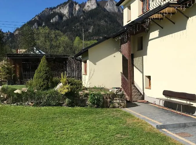 I U Piotra בית אירוח